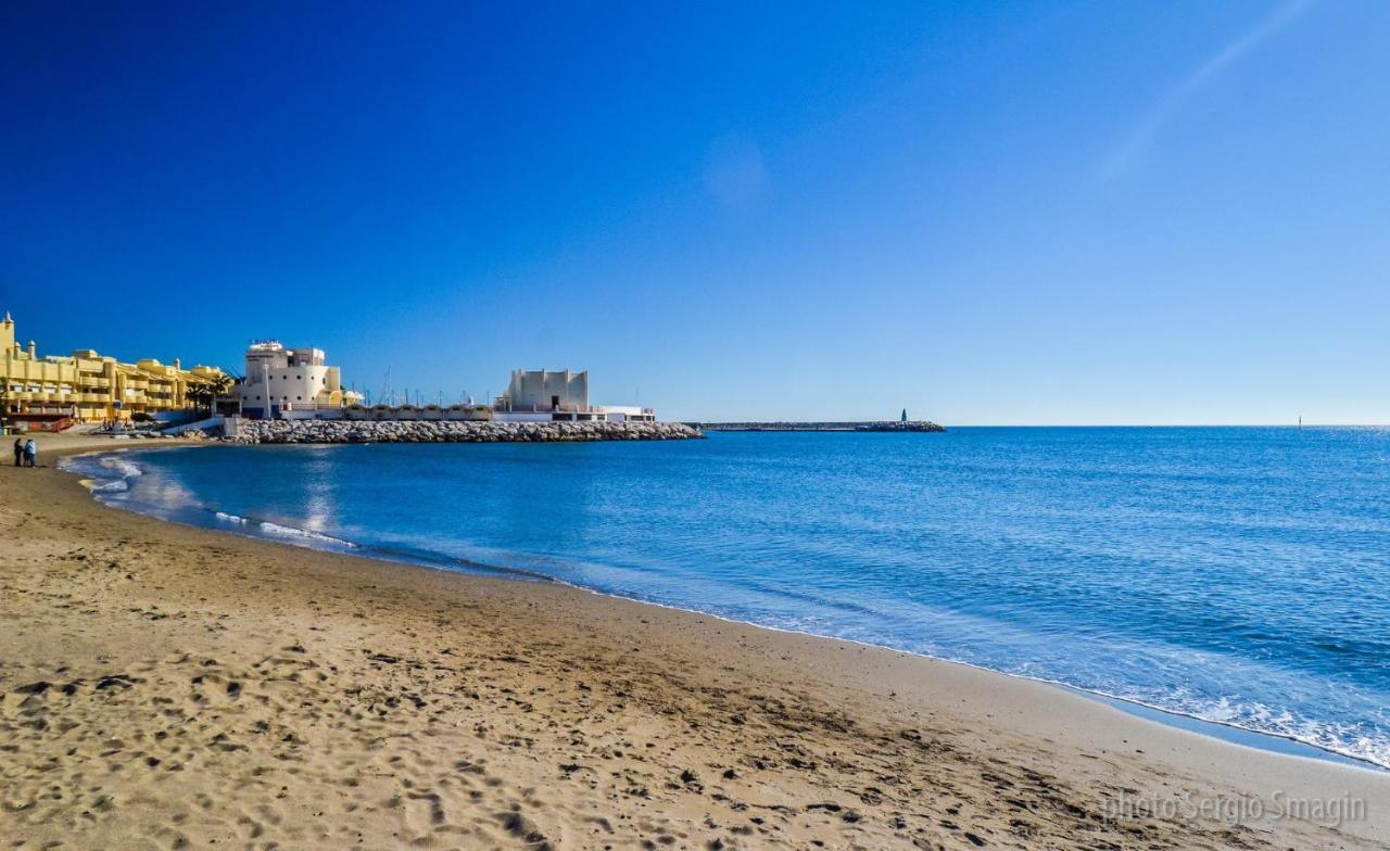Timon II Apartamentos - A Solo 90 Metros De La Playa - Parking Gratis - Avenida De Las Palmeras Benalmádena Exteriör bild