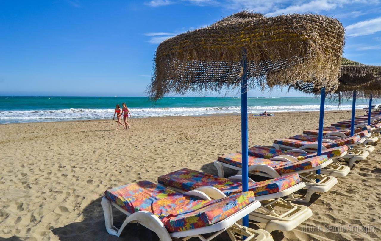 Timon II Apartamentos - A Solo 90 Metros De La Playa - Parking Gratis - Avenida De Las Palmeras Benalmádena Exteriör bild