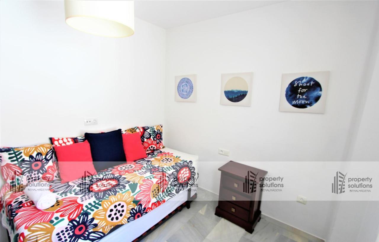 Timon II Apartamentos - A Solo 90 Metros De La Playa - Parking Gratis - Avenida De Las Palmeras Benalmádena Exteriör bild